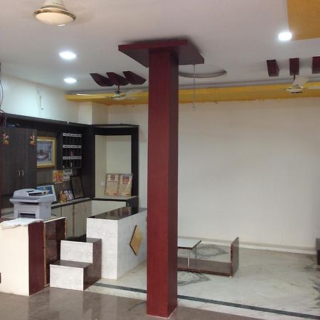 Hotel Gujarat Heritage Ujjain Ngoại thất bức ảnh