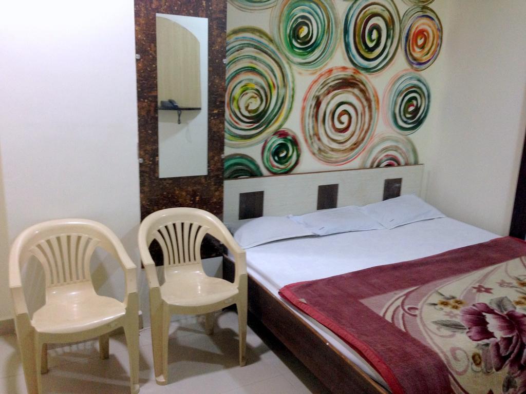 Hotel Gujarat Heritage Ujjain Ngoại thất bức ảnh
